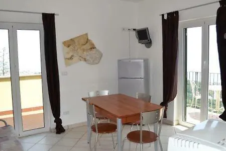 Ferienhaus Santi Pietra Ligure