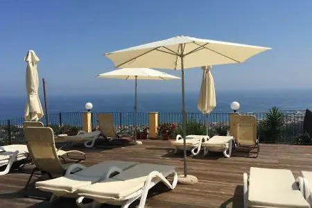 Ferienhaus Santi Pietra Ligure