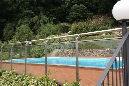 Santi *