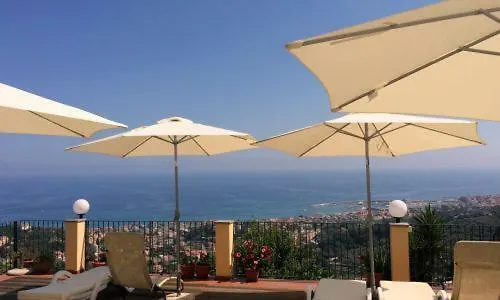 Vakantiehuis Santi Pietra Ligure